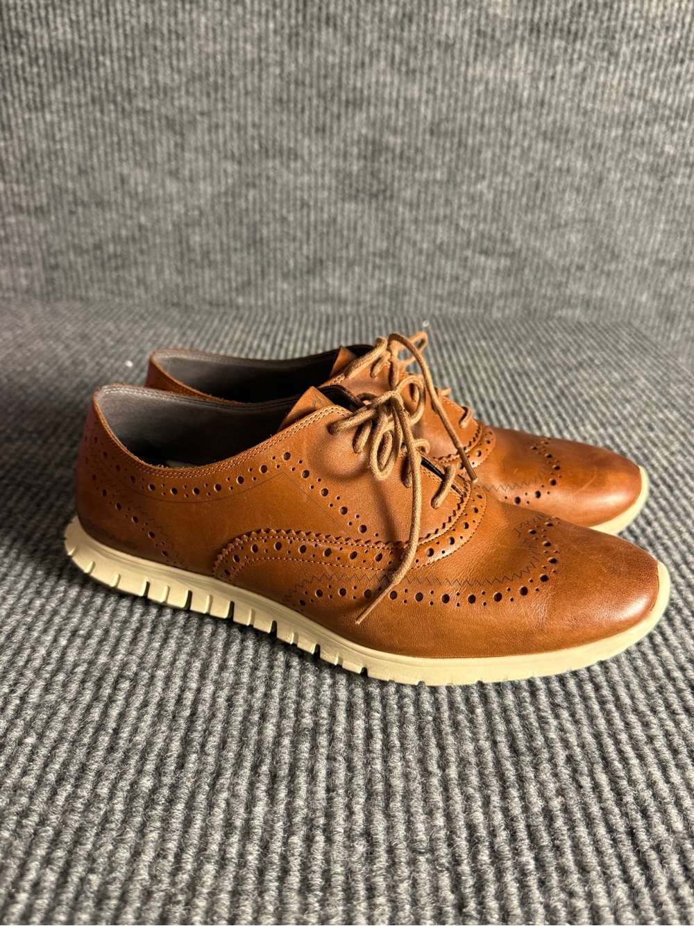 Cole Haan ZERØGRAND Wingtip Oxford British Tan Leather Shoes Size 9.5B